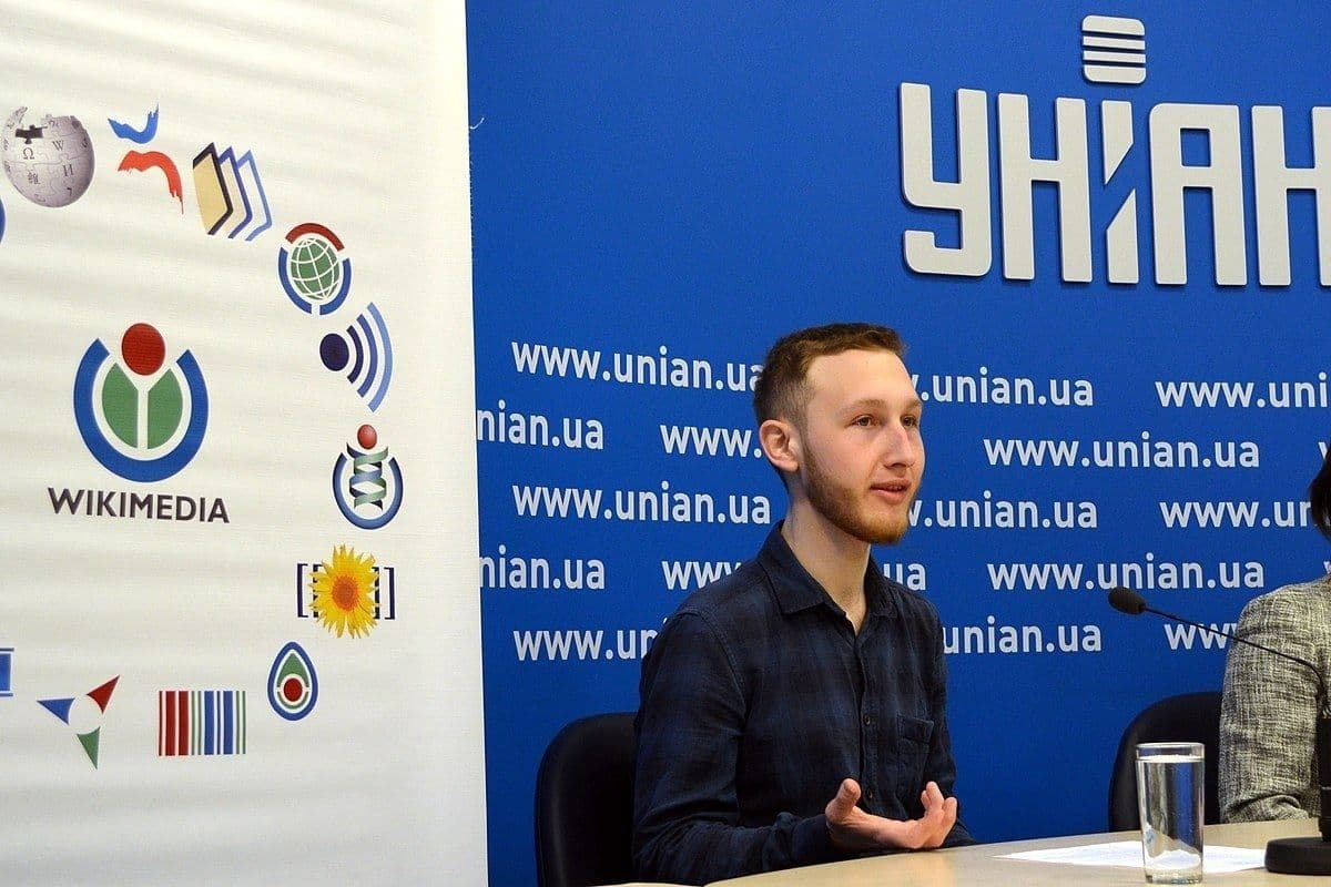 Anton Protsiuk's avatar