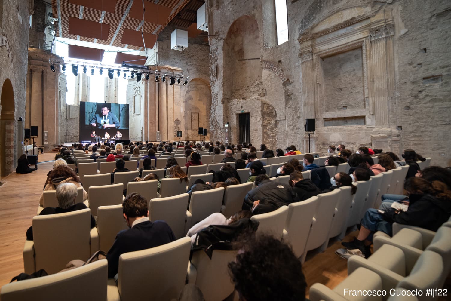 Ukraine media crisis, life in exile and war reporting. Watch all the Journalism Festival talks with The Fix team