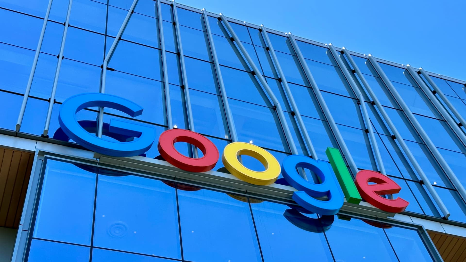 “It’s a power play” – Google’s test to remove EU-based news content raises concerns